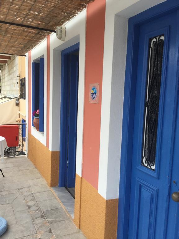 Nikolitsi Studios Symi Exteriör bild