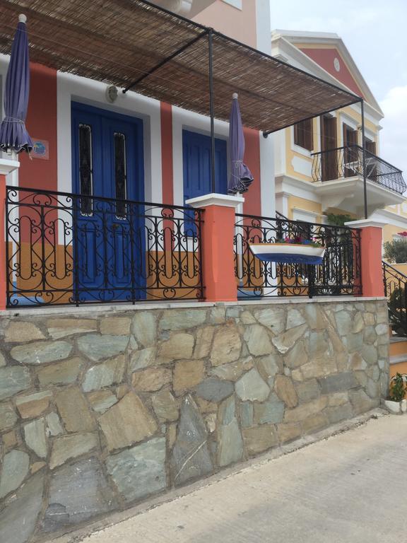 Nikolitsi Studios Symi Exteriör bild